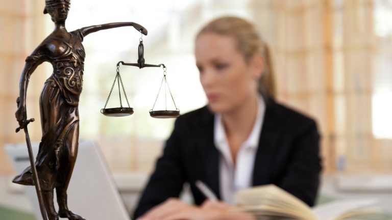 Ask These Questions Before Hiring a Criminal Defense Lawyer